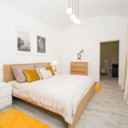 Luxapartment L Maesiarska شقة *