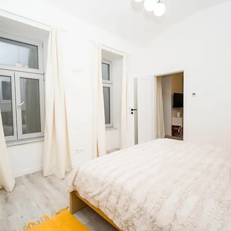 Apartmán Luxapartment L Maesiarska Kosice