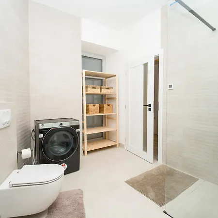Luxapartment L Maesiarska Apartment